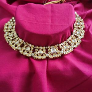 Elegant Kundan Pearl Necklace Set