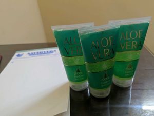 Aloe Vera Herbal Skin Gel