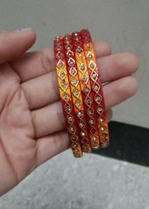 Set of 4 Embellished Bangles