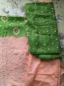 Elegant Peach &amp; Green Bandhani Dress Material