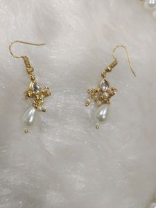 Fresh Water Pearls Necklace Set
