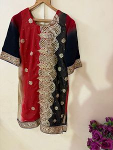 Red & Black Embellished Kurta set