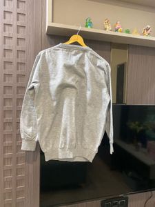 Graphic Print Crew Neck Sweatshirt