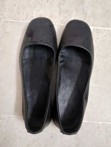 Classic Black Ballet Flats
