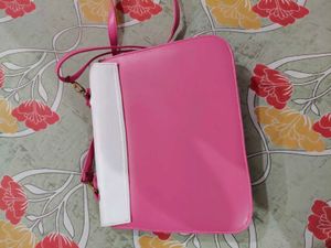 Chic Pink &amp; White Crossbody Bag