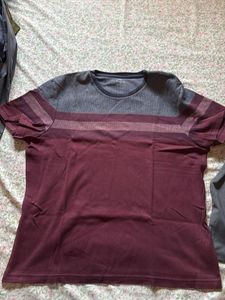 Bunch of 9 T-shirts