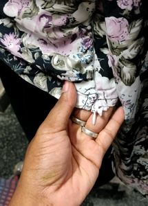 Floral Print Twist Front Top