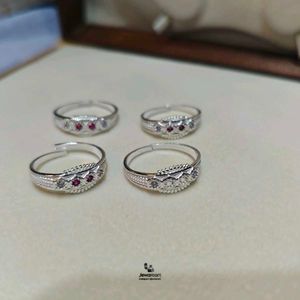 Elegant Pure Silver Toe Rings one pair