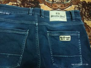 Men's Blue Wash Jeans