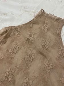 savanna Lace mesh One-Shoulder Top