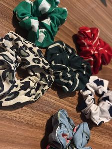 Assorted Fabric Scrunchies - Set🌸🎀