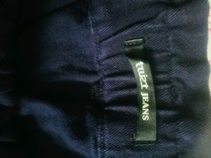 Loose Fit ,Comfortable Jeans