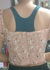 Chic Floral Print Crop Top