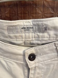 Vero Moda White Distressed Jeans
