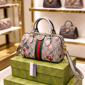 GUCCI*MINI ROWAN SPEEDY WITH CHERRY print