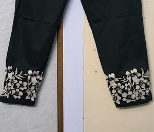 New Floral Design Pant ♠️
