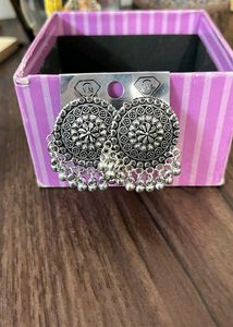 Pack Of 8 Jhumka