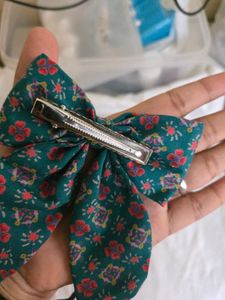 Set of 3 Bow Hair Clips