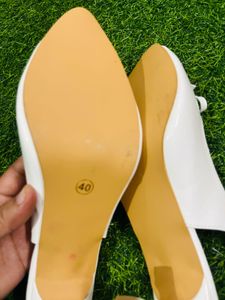 Elegant White Slingback Bow Heels