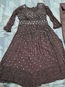 Embellished nyra cut Kurta Set