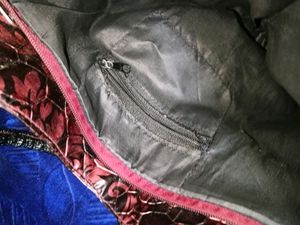 Unique Black &amp; Burgundy Purse