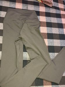 Women Gym Or Yoga Pants.