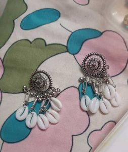 Boho Shell Dangle Earrings