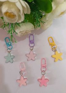 Cute Flower Keychain Set