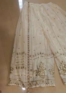plazzo upto 36 stechable waist size