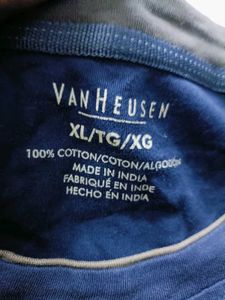 Van Heusen Men's Blue Long Sleeve T-Shirt