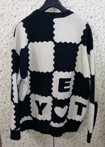E Y T knitted pullover sweater