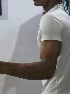 PLAIN GYM HALF SLEEVE WHITE COMPRESSION