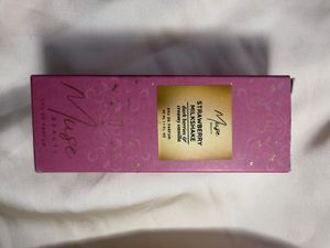 Muse beauty Strawberry Milkshake