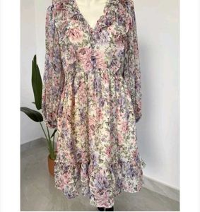 Floral Ruffle V-Neck Dress