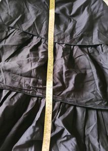 SHEIN Black Tiered One-Shoulder Dress