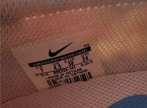 Nike - Cherry Blossom Slip-On Sneakers