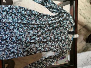 Floral Print Short Kurti