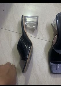 Ever Qupid Black Heels