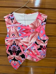 Vibrant Floral Top👛🖤