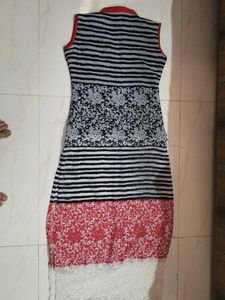 Striped Sleeveless Casual kurta