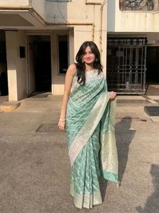 ⭐Elegant Mint Green Saree with Silver Border