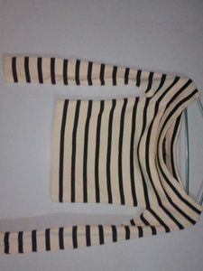 off shoulder top with sleeve side cut