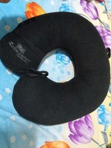 Comfy Black Travel Neck Pillow
