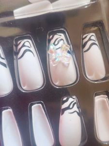 Artificial Nails with Zebra Print