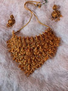 sale 🥳Gold Plated Necklace and Earrings Jewelle