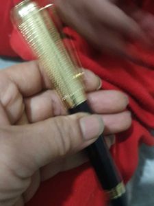 Elegant Gold &amp; Black rollerball Pen