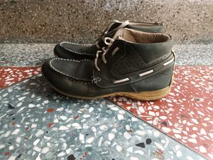 Original Woodland Mid-Top Leather Shoes | Good Con