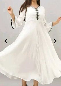 MAISHI White Anarkali Kurti