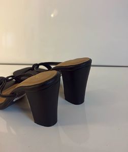 Stylish Black Block Heel Sandals