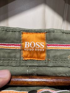 Hugo Boss Regular Fit Olive Green Chinos